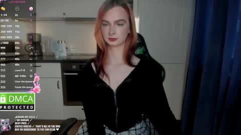 Snapshot of lee_green chatting on 6, 1, 2025 Julia Green online show from 6, 1, 2025