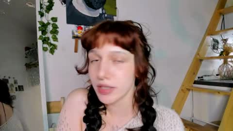 Snapshot of leelabubu chatting on 6, 5, 2026 Lee online show from 6, 5, 2026