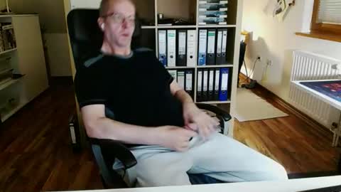 Dave online show from 24, 4, 2026