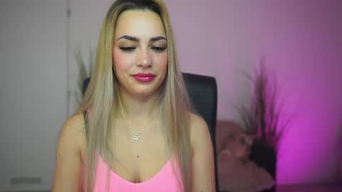 LegallyBlonde18 online show from 13, 4, 2026