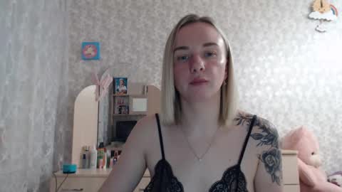 leggywily25 online show from 25, 2, 2025