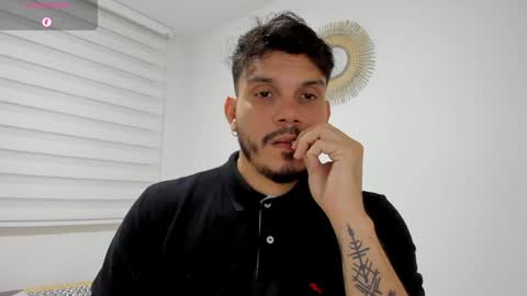 Alejandro online show from 13, 12, 2024