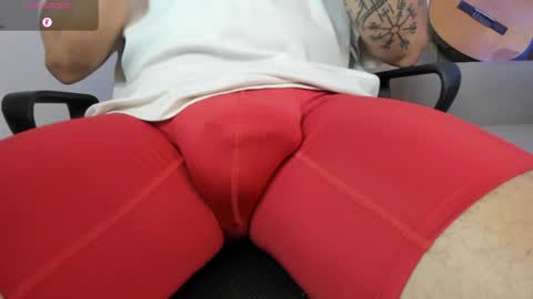 Snapshot of legolas_15 chatting on 10, 5, 2026 Alejandro online show from 10, 5, 2026