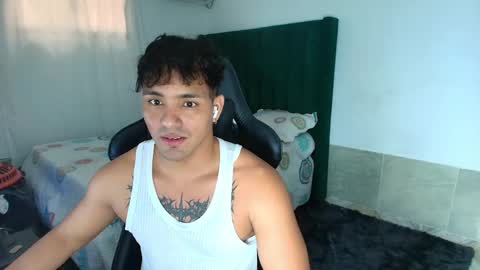 Snapshot of lei_77 chatting on 23, 4, 2026 Lei online show from 23, 4, 2026