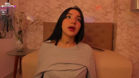 Snapshot of leiawong chatting on 30, 12, 2024 Leia online show from 30, 12, 2024