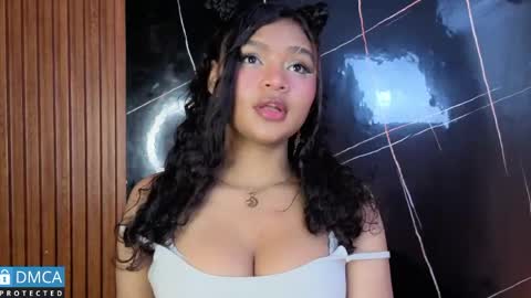 Snapshot of leidy_morales_ chatting on 20, 5, 2026 Leidy online show from 20, 5, 2026