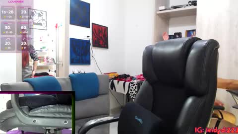 LeidyDi223 online show from 19, 10, 2025