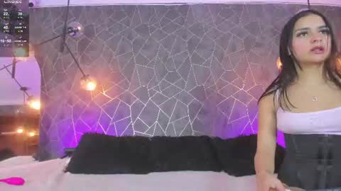 Snapshot of leigh_angels chatting on 14, 7, 2026 LEIGH ANGELS online show from 14, 7, 2026