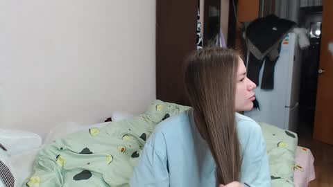 leila_bambi online show from 30, 12, 2024