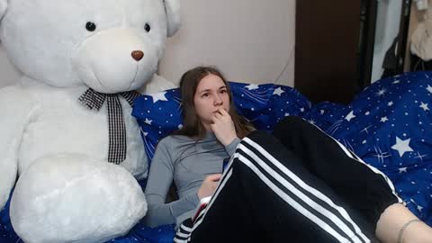 leila_bambi_ online show from 29, 1, 2025