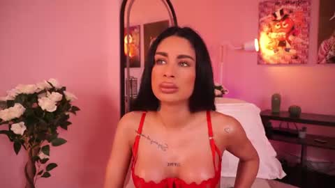 Leila online show from 25, 6, 2026