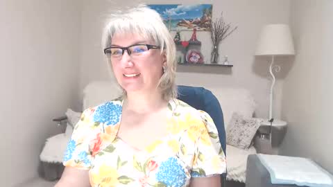 Leila Kinky online show from 18, 5, 2026