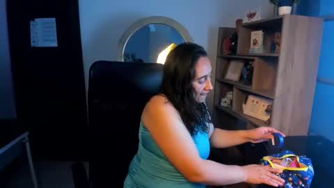 Leila online show from 2, 6, 2026