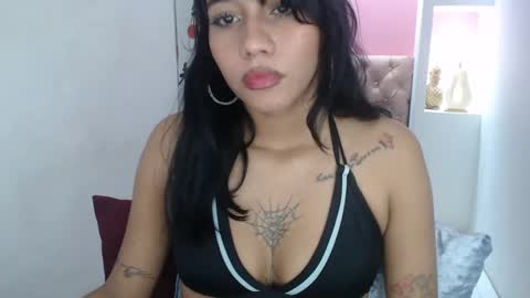 Snapshot of leilasweetxx chatting on 23, 12, 2024 Mar online show from 23, 12, 2024