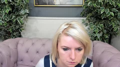Lena online show from 9, 2, 2025