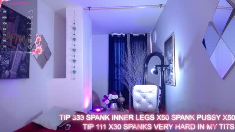 Snapshot of lena_w2 chatting on 6, 2, 2025 Lena LOOK MY AMAZON LIST ON MY BIO online show from 6, 2, 2025