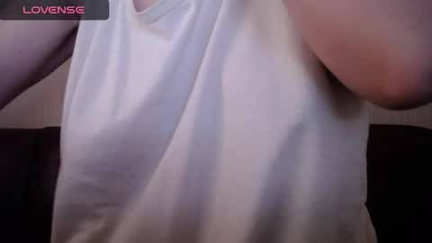 lenagolden online show from 17, 10, 2025