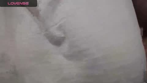 lenagolden online show from 17, 11, 2025