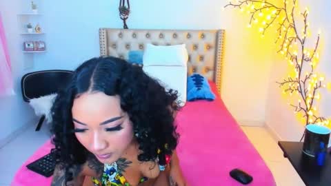 Snapshot of lenastylesoa chatting on 1, 10, 2025 Lena online show from 1, 10, 2025