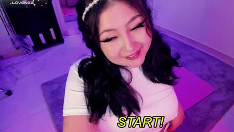 Lenna Kang online show from 10, 1, 2025