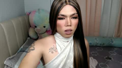 lena online show from 24, 2, 2025