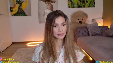 Lenna Goddess online show from 10, 3, 2025