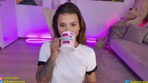 Lenna Goddess online show from 26, 9, 2025