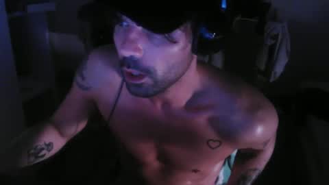 Snapshot of leo1991lol chatting on 22, 12, 2024 leo1991lol online show from 22, 12, 2024