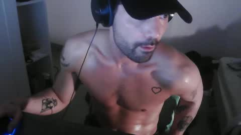 Snapshot of leo1991lol chatting on 1, 2, 2025 leo1991lol online show from 1, 2, 2025