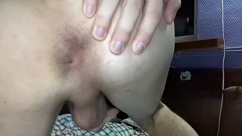 Snapshot of leo_cutie chatting on 26, 11, 2025 leo_cutie online show from 26, 11, 2025