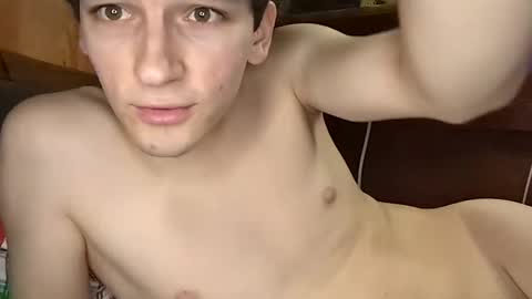 Snapshot of leo_cutie chatting on 28, 11, 2025 leo_cutie online show from 28, 11, 2025