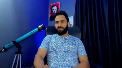 Snapshot of leo_diaz01 chatting on 22, 12, 2024 Leo Diaz online show from 22, 12, 2024