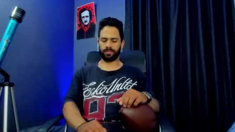 Snapshot of leo_diaz01 chatting on 10, 2, 2025 Leo Diaz online show from 10, 2, 2025