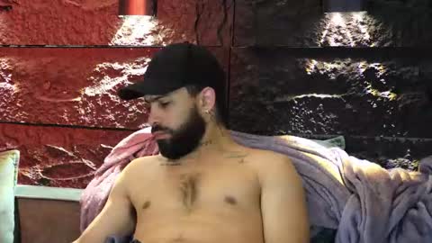 Snapshot of leo_diaz01 chatting on 21, 9, 2025 Leo Diaz online show from 21, 9, 2025