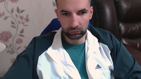 Snapshot of leo_gianni chatting on 7, 5, 2026 Leo Gianni online show from 7, 5, 2026