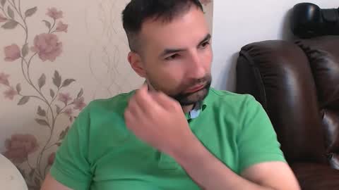 Snapshot of leo_gianni chatting on 9, 5, 2026 Leo Gianni online show from 9, 5, 2026
