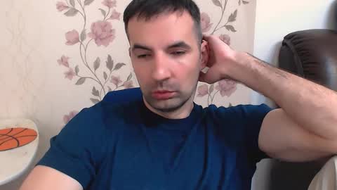 Snapshot of leo_gianni chatting on 12, 5, 2026 Leo Gianni online show from 12, 5, 2026