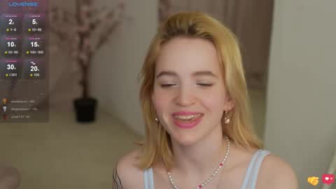 Snapshot of leo_lulu chatting on 9, 2, 2025 Ashly online show from 9, 2, 2025