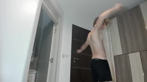 leo_wildd online show from 26, 10, 2025