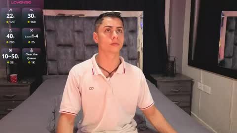 Snapshot of leomonnroe chatting on 30, 5, 2026 leomonnroe online show from 30, 5, 2026