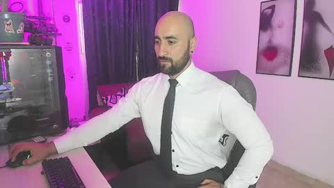 Leon online show from 11, 1, 2025