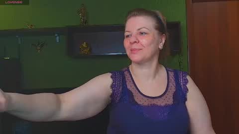 Leona tracie online show from 29, 3, 2026