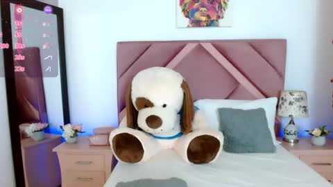 Snapshot of leonacutecam chatting on 30, 7, 2026 LUCY online show from 30, 7, 2026