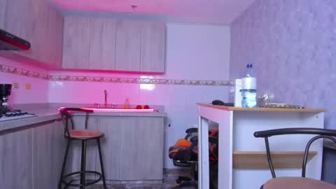 Snapshot of leonboom chatting on 18, 1, 2026 Tom Rider online show from 18, 1, 2026