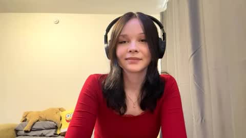 Snapshot of leonidadesantiago chatting on 24, 5, 2026 Reily online show from 24, 5, 2026