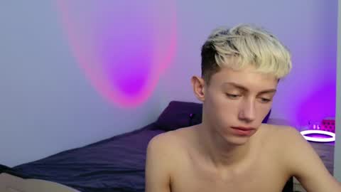 Snapshot of leonlure chatting on 5, 12, 2025 leonlure online show from 5, 12, 2025