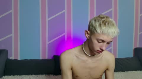 Snapshot of leonlure chatting on 12, 1, 2026 leonlure online show from 12, 1, 2026