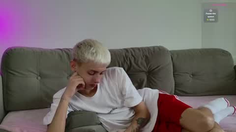 Snapshot of leonlure chatting on 8, 7, 2026 leonlure online show from 8, 7, 2026