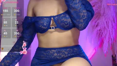 Snapshot of leonora_luxry_ chatting on 19, 2, 2025 My name is Leonora Pleasures to see you Follow me here and instagram online show from 19, 2, 2025
