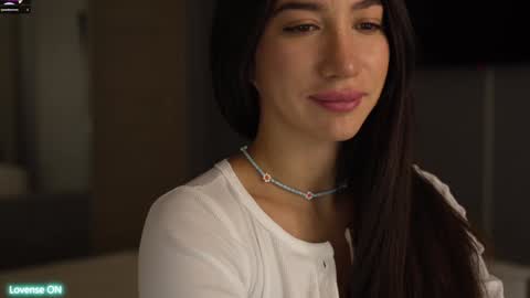 Snapshot of leoramallis chatting on 9, 12, 2024 Leora online show from 9, 12, 2024